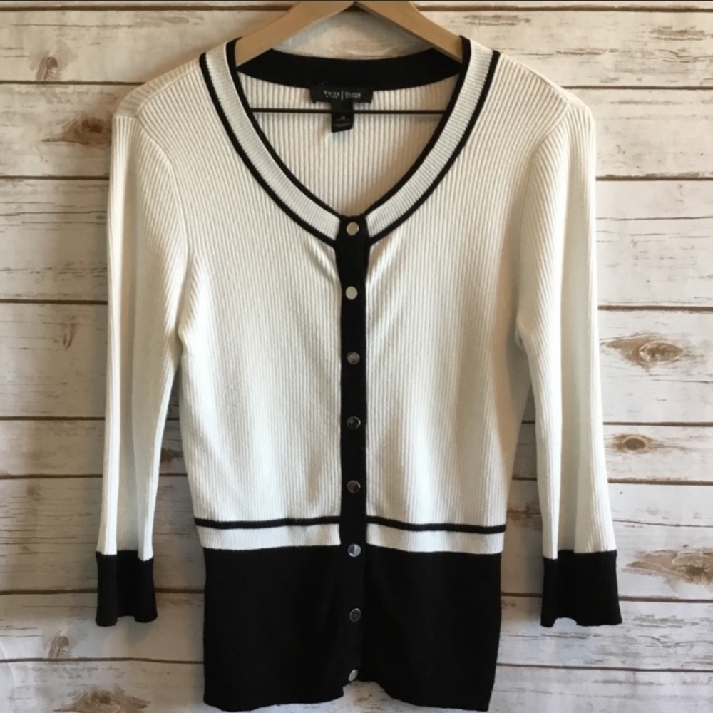 WHITE HOUSE BLACK MARKET || Snap Front Cardigan